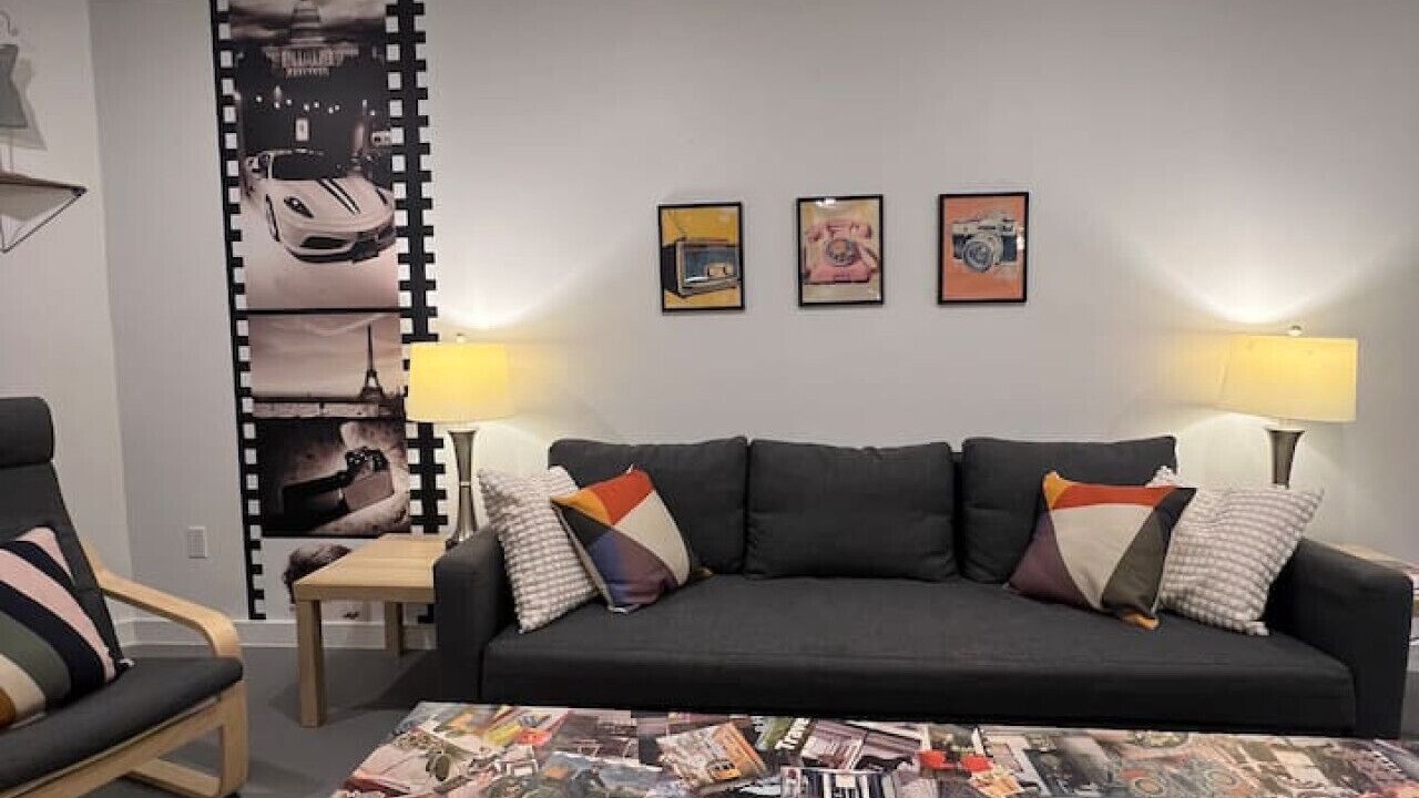 Photo of Livingroom in April Sound