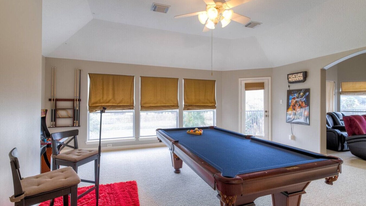 Photo of Bedroom in Windermere Lakes