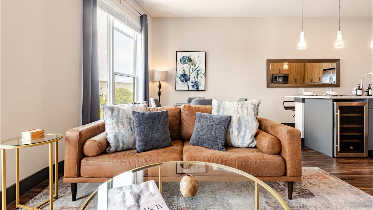 Photo of Livingroom in North Burnet