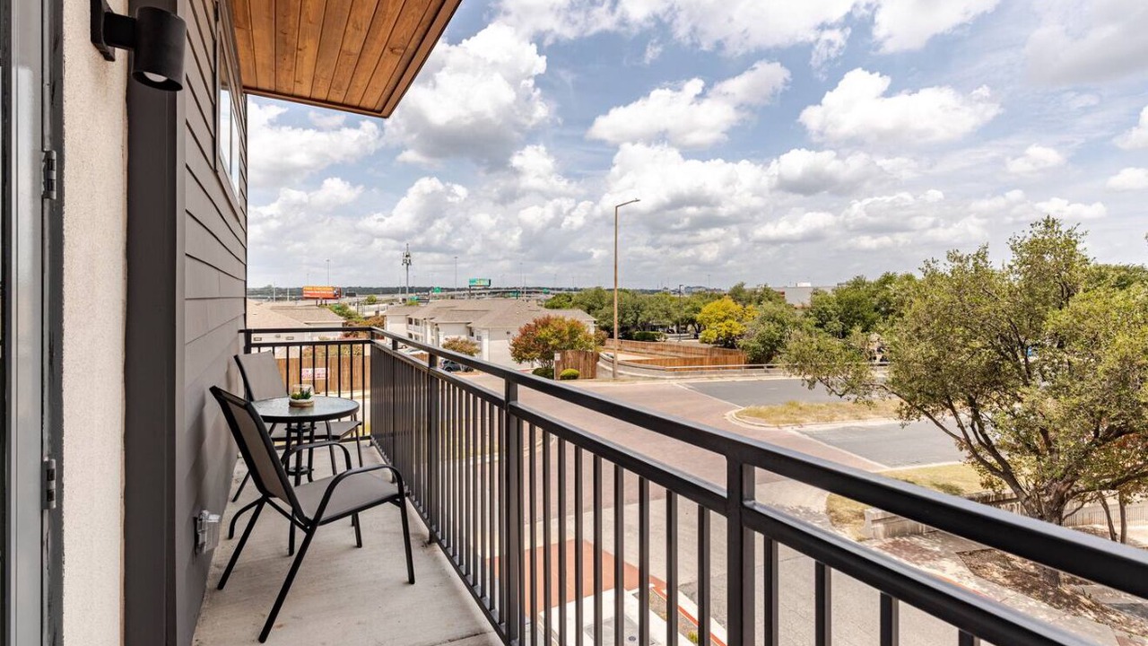 Photo of Outdoor in North Burnet