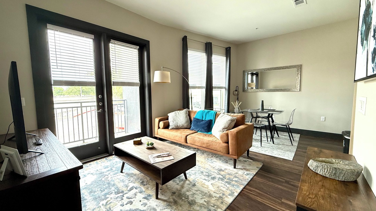 Photo of Livingroom in North Burnet