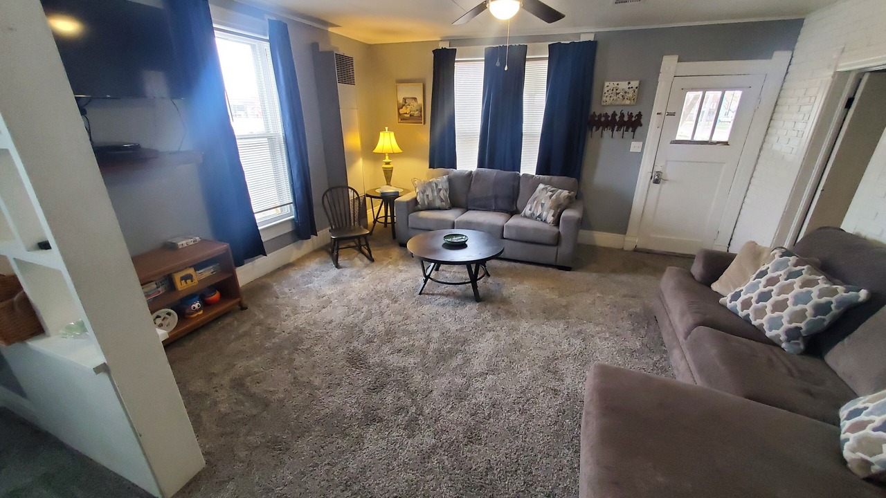 Photo of Livingroom in Iola