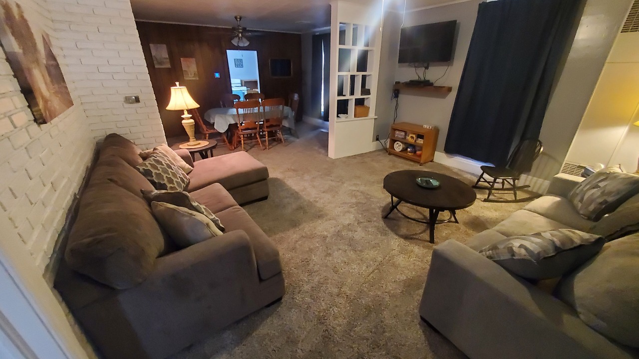 Photo of Livingroom in Iola
