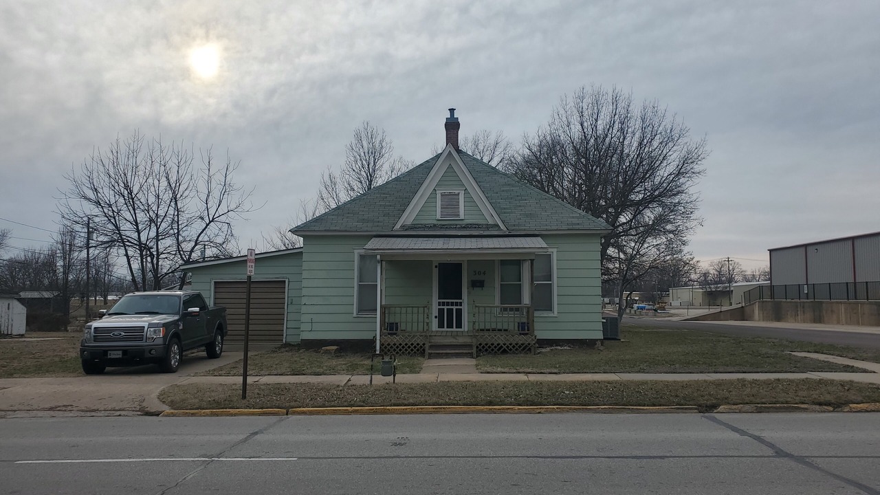 Photo of Outdoor in Iola