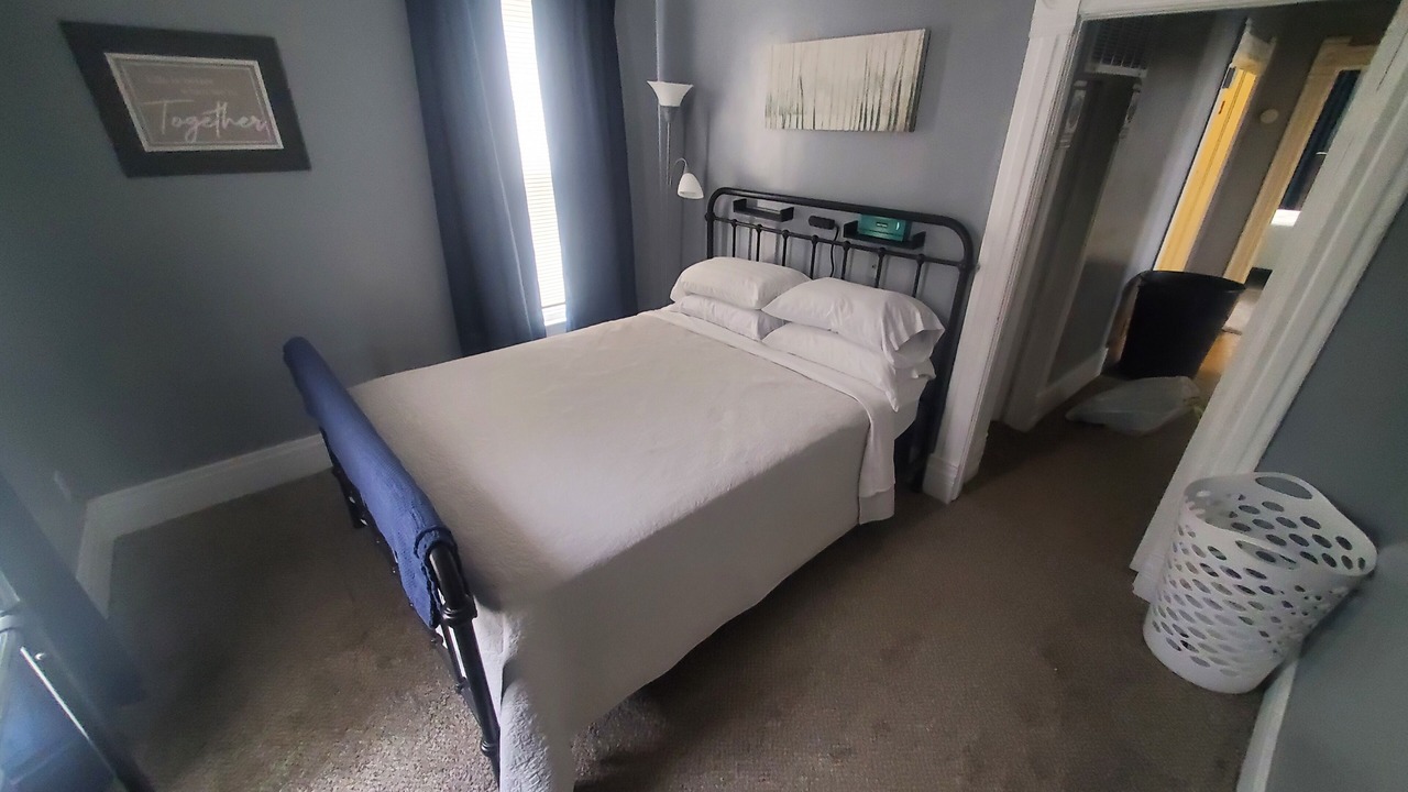 Photo of Bedroom in Iola