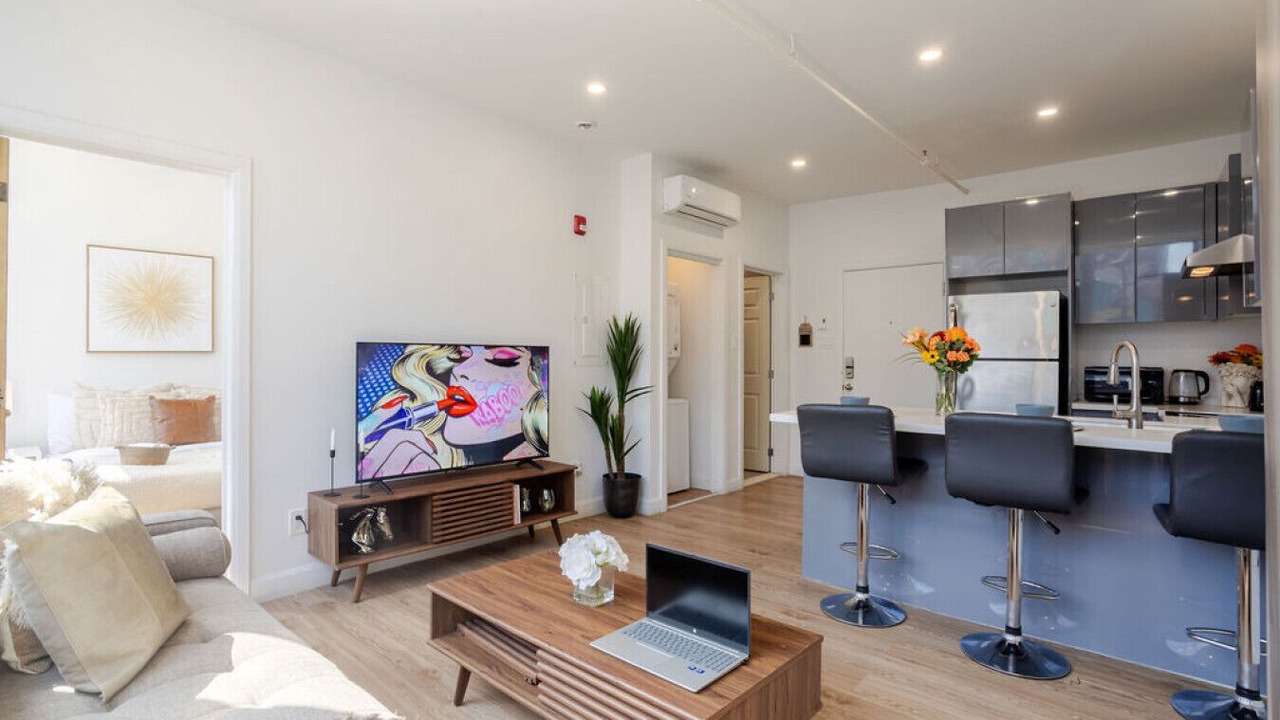 Photo of Livingroom in Downtown Montreal