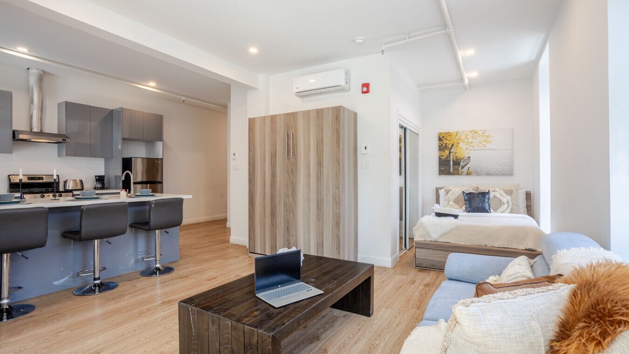 Photo of Bedroom in Downtown Montreal
