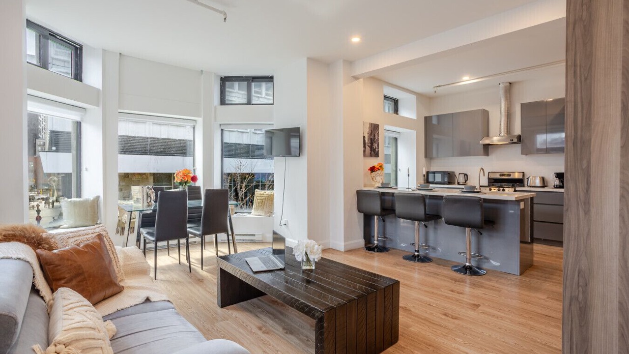 Photo of Livingroom in Downtown Montreal