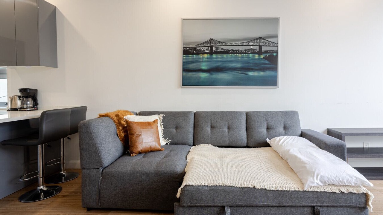 Photo of Livingroom in Downtown Montreal