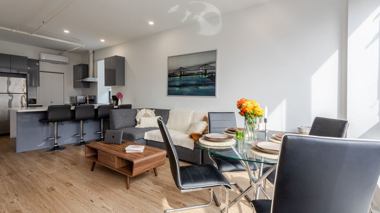 Photo of Livingroom in Downtown Montreal