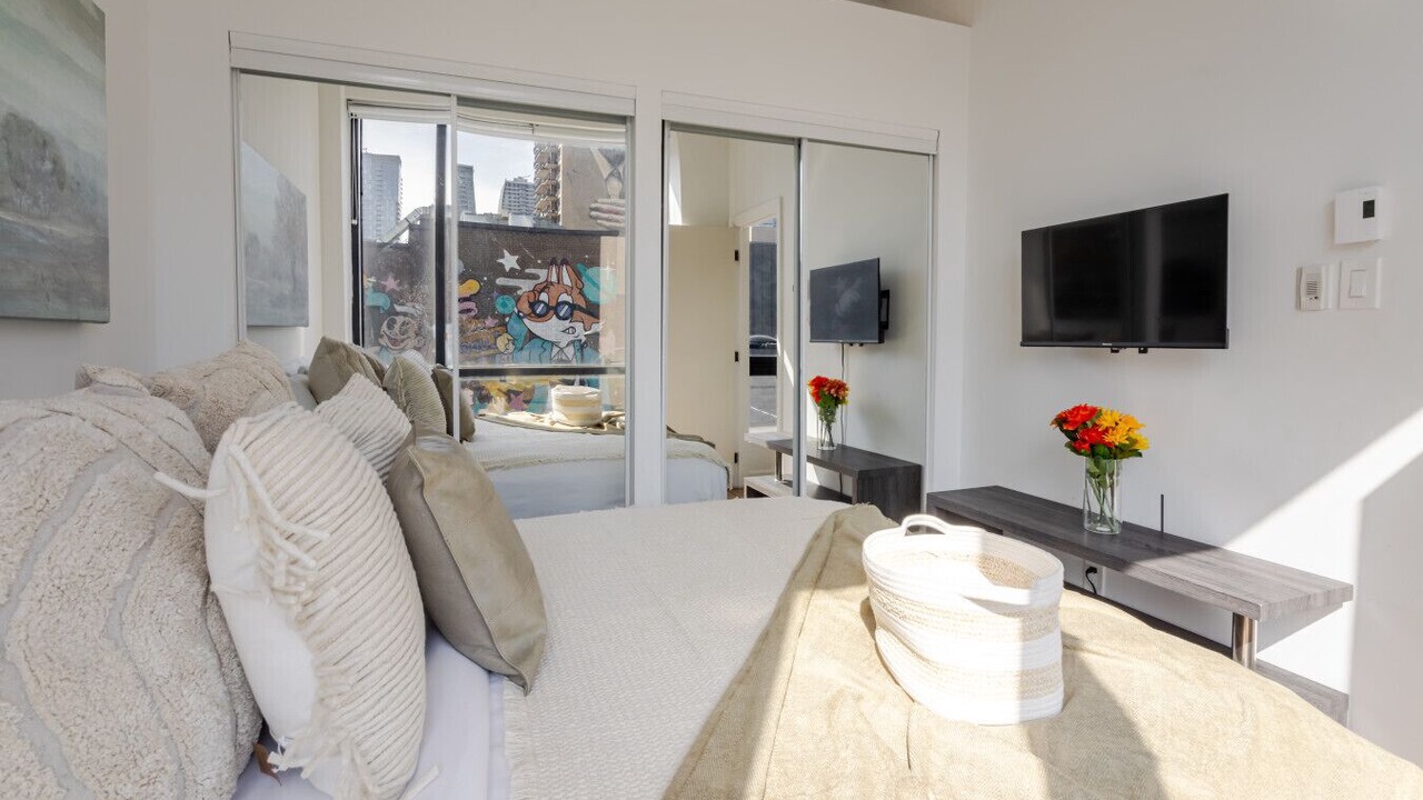 Photo of Bedroom in Downtown Montreal