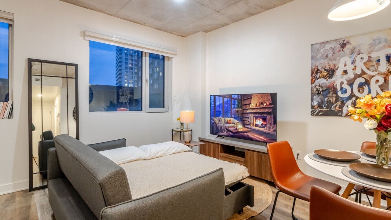 Photo of Bedroom in Shaughnessy Village