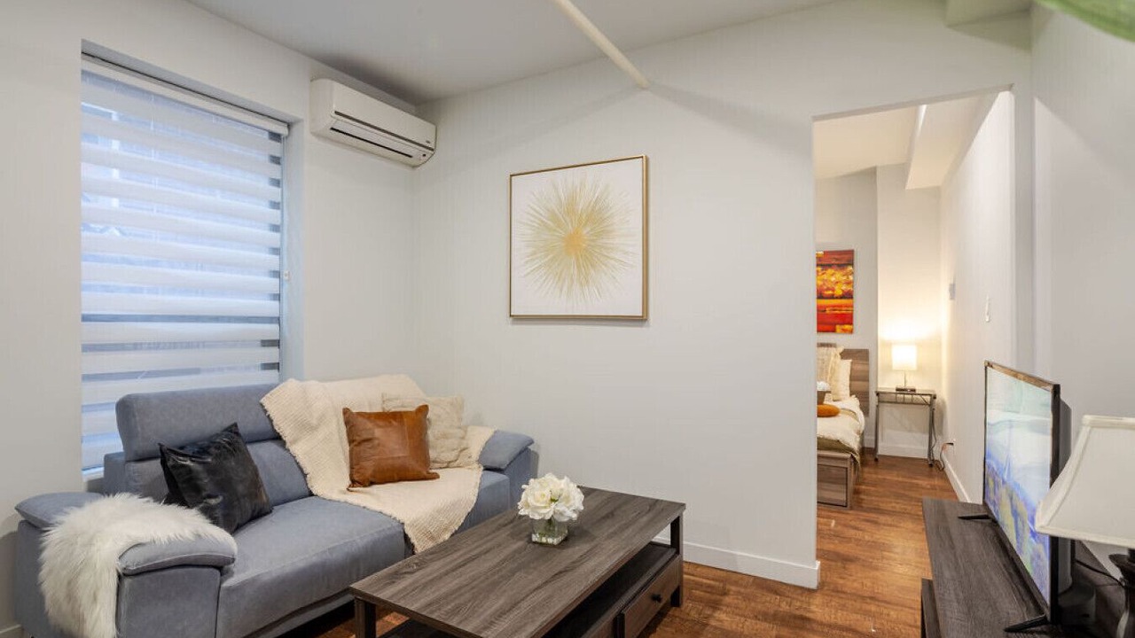 Photo of Livingroom in Downtown Montreal