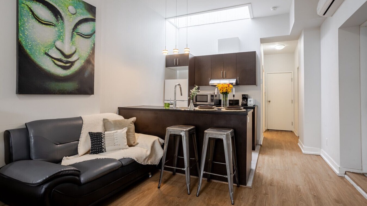 Photo of Livingroom in Downtown Montreal