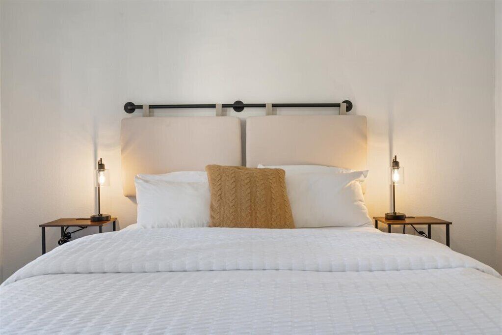Photo of Bedroom in Montopolis