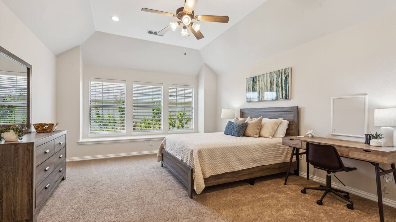 Photo of Bedroom in South Arlington