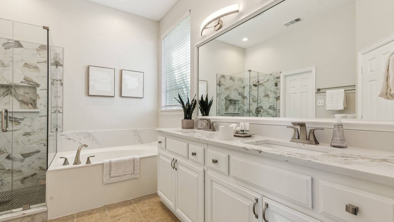 Photo of Bathroom in South Arlington