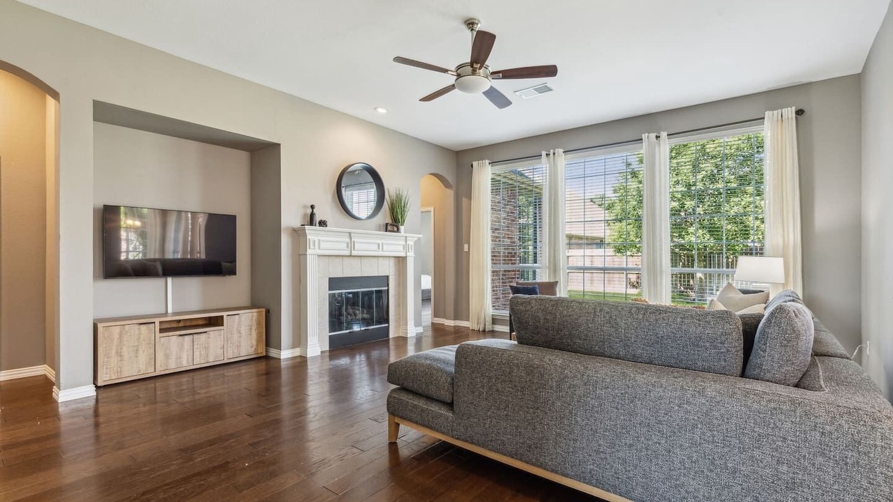 Photo of Livingroom in South Arlington