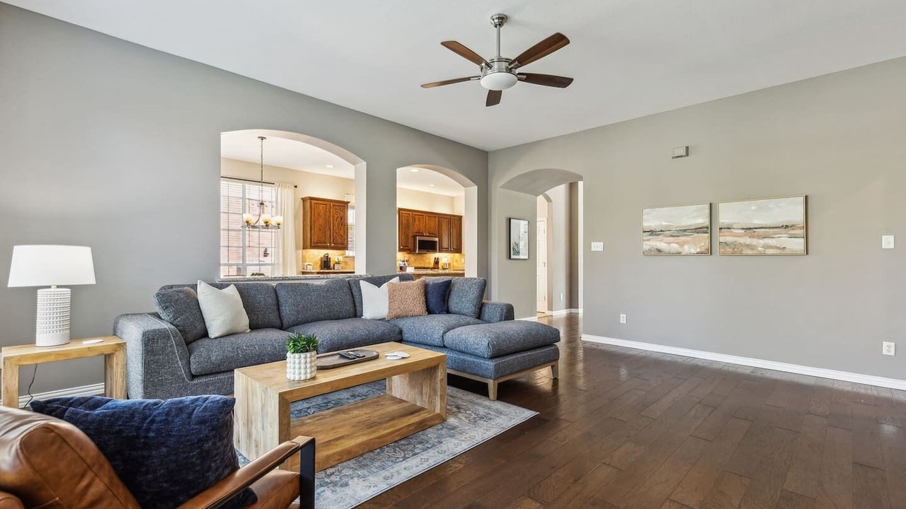 Photo of Livingroom in South Arlington