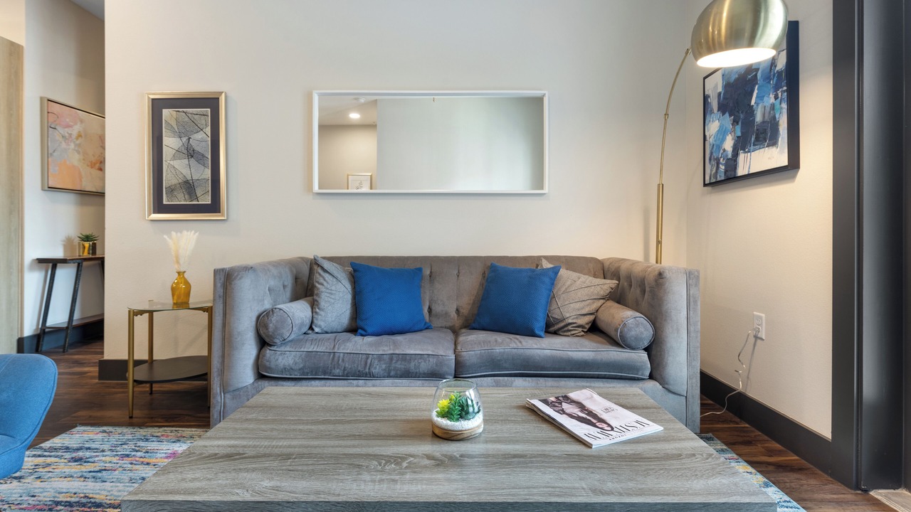 Photo of Livingroom in North Burnet