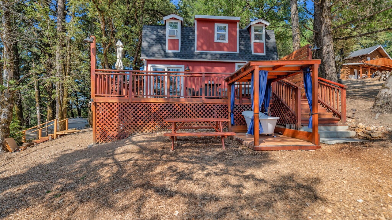 Photo of Bedroom in Los Gatos