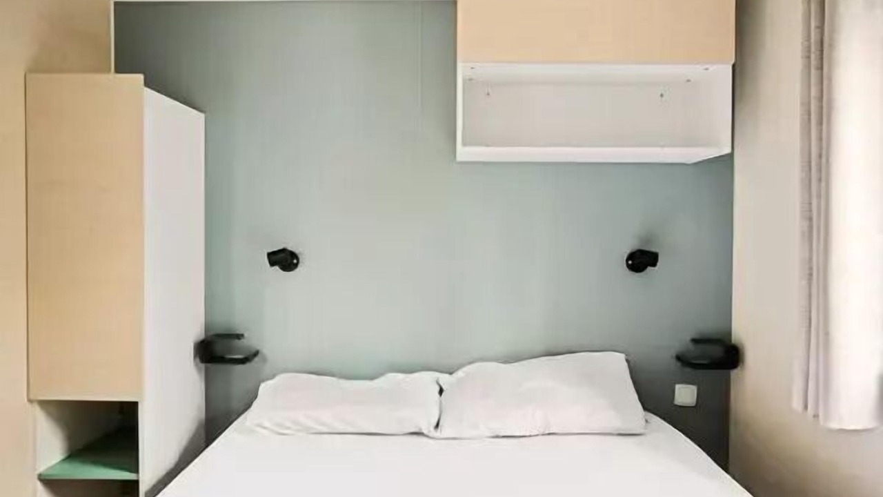 Photo of Bedroom in Saint-Julien-des-Landes