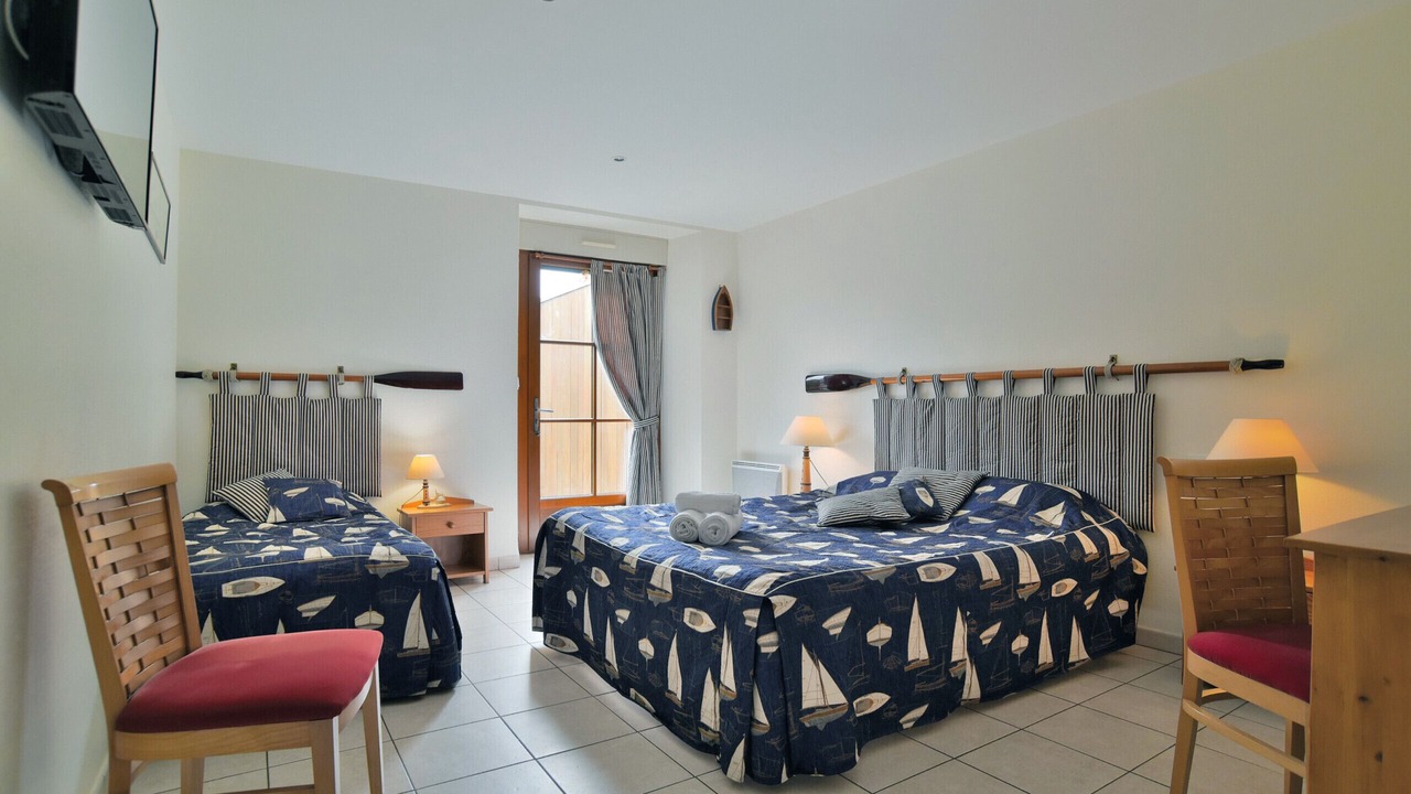 Photo of Bedroom in Saint-Meloir-des-Ondes