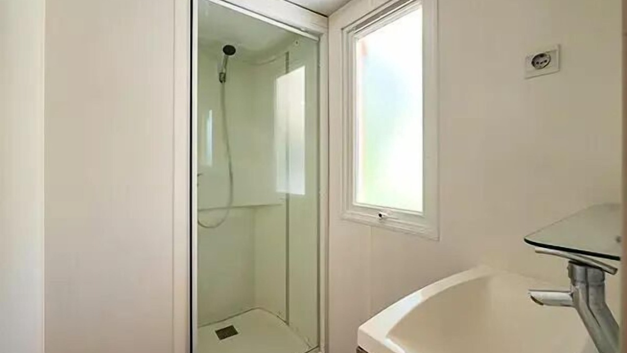 Photo of Bathroom in Angles