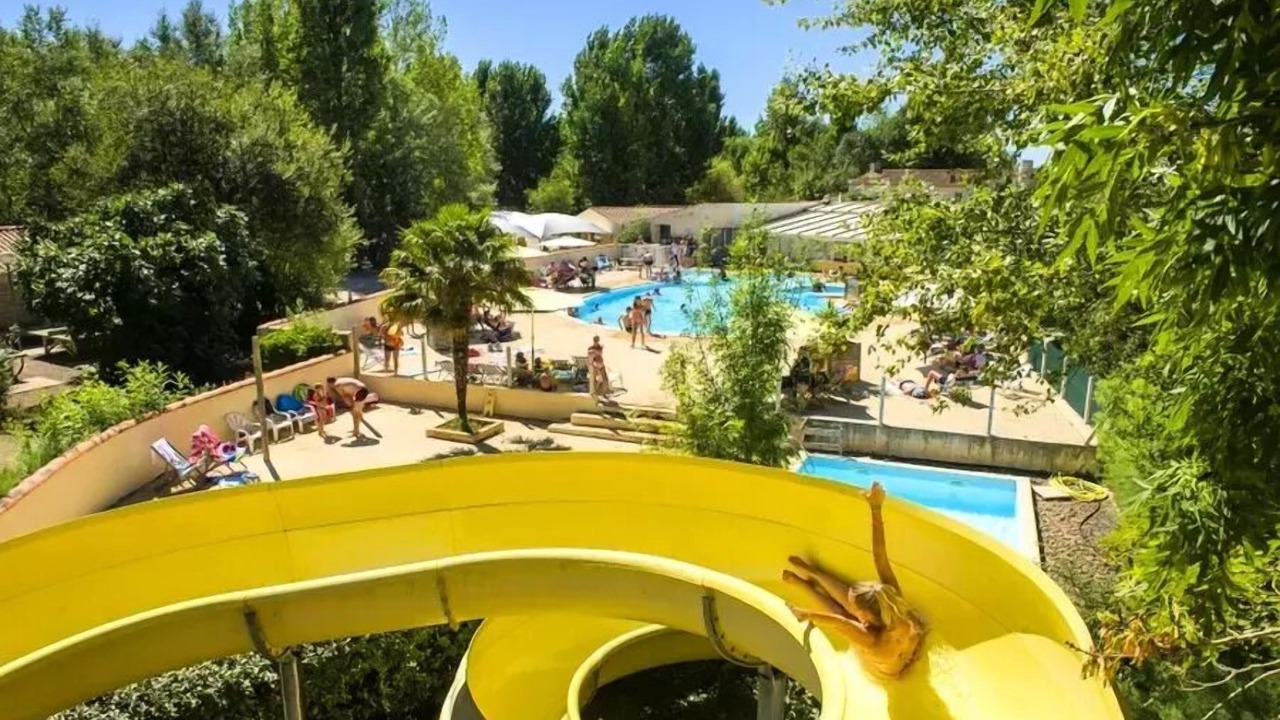 Photo of Outdoor in Angles