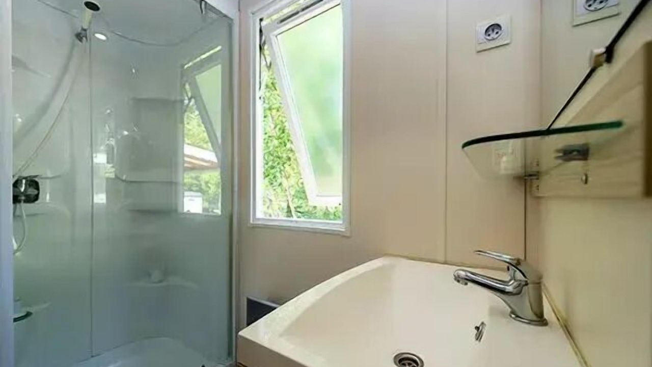 Photo of Bathroom in Angles