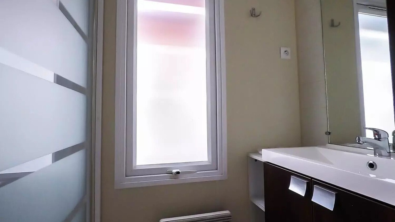 Photo of Bathroom in Angles