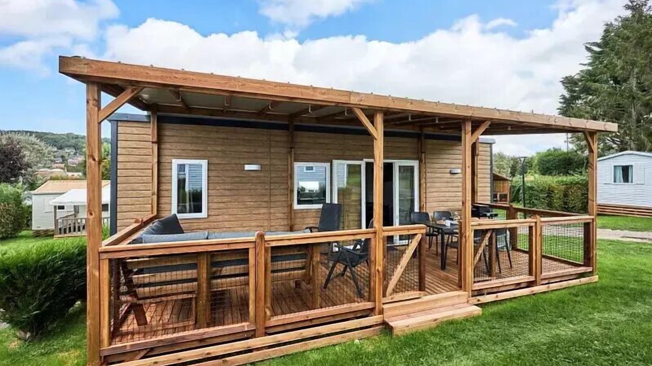 Photo of Patio Balcony in Saint-Georges-de-Montaigu