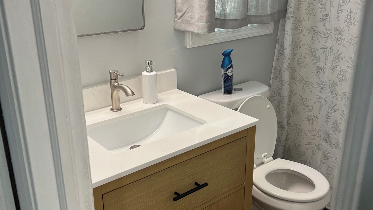 Photo of Bathroom in Albany