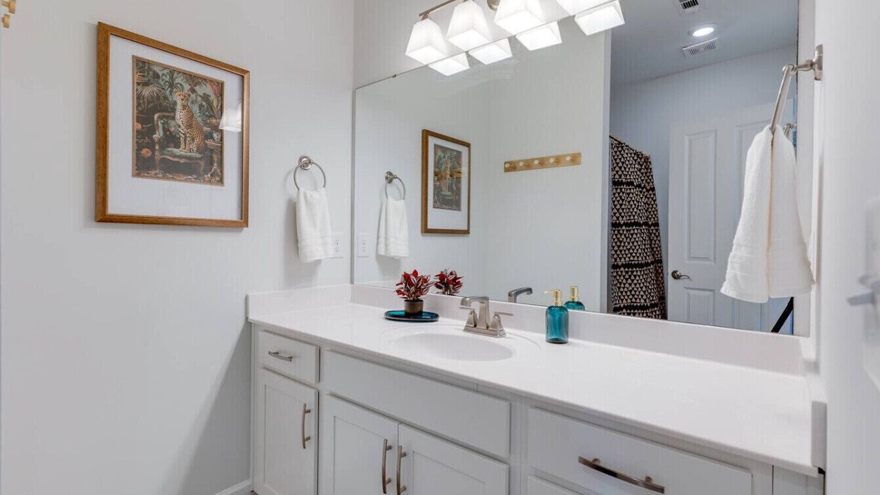Photo of Bathroom in The Nations