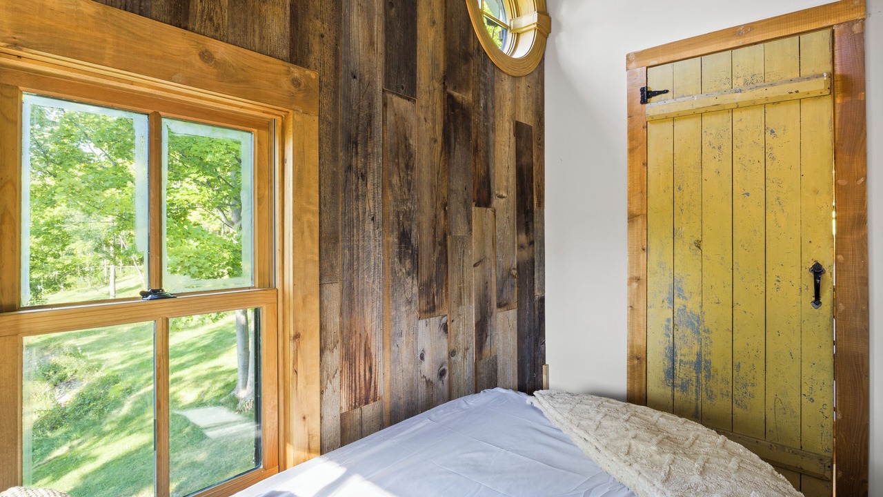 Photo of Bedroom in Rushville