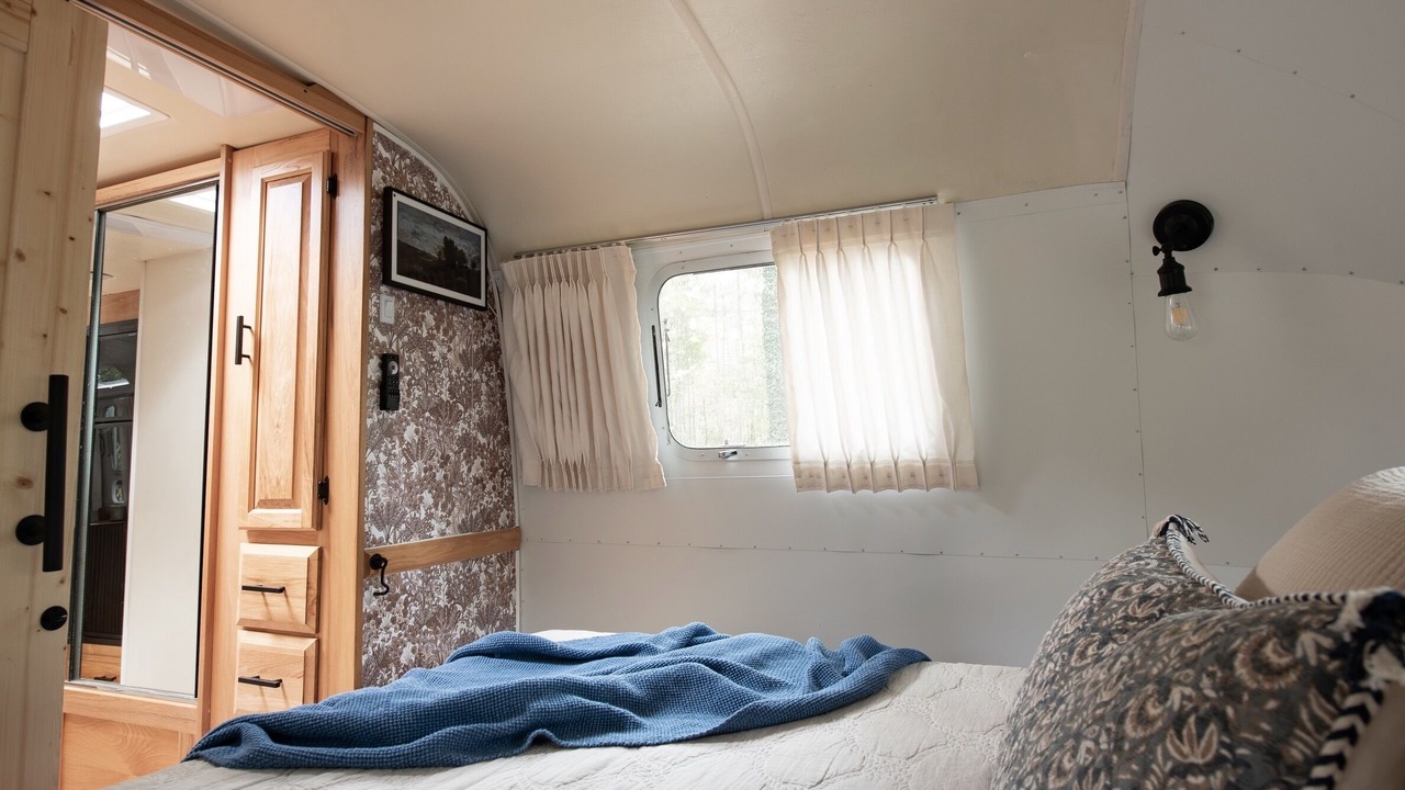 Photo of Bedroom in Smyrna