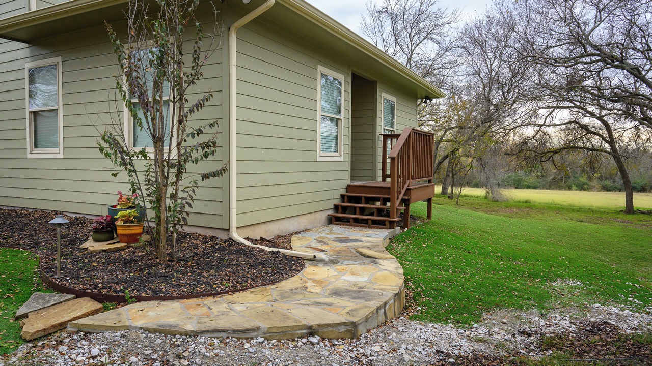 Photo of Outdoor in Era