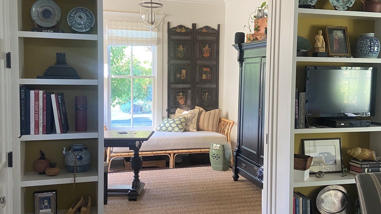 Photo of Livingroom in St. Helena