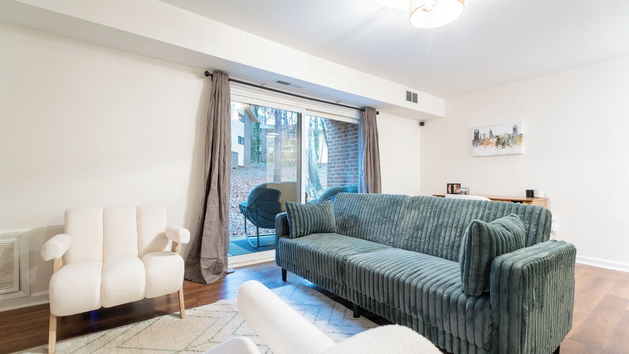 Photo of Livingroom in Southwest Raleigh