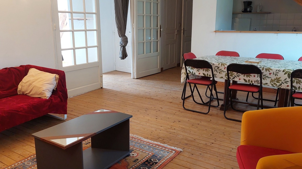 Photo of Livingroom in Feneu