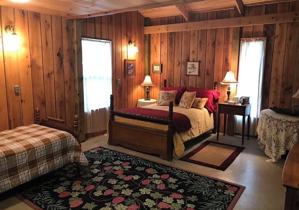 Photo of Bedroom in Floyd