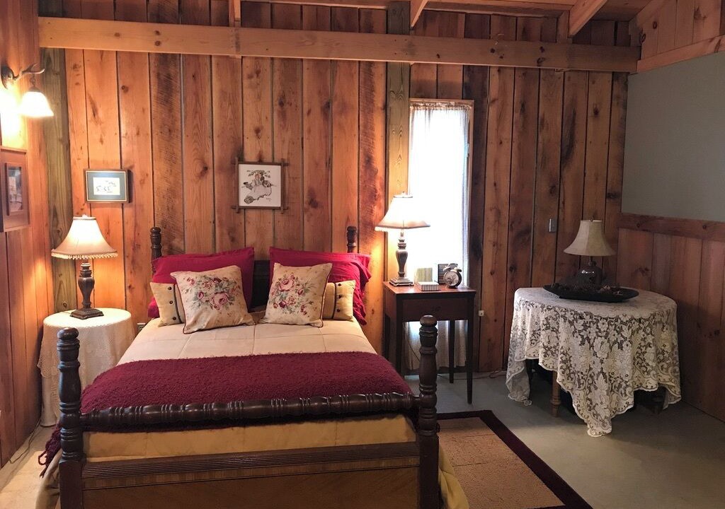 Photo of Bedroom in Floyd