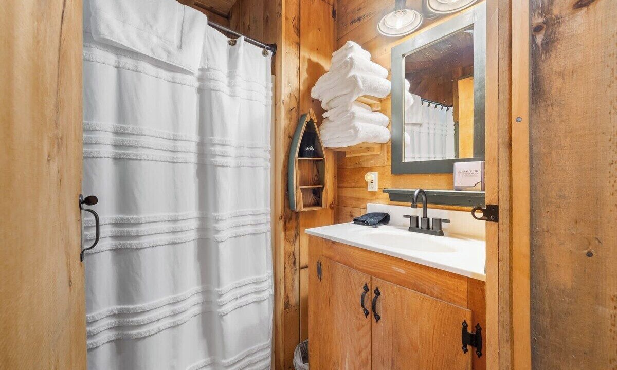 Photo of Bathroom in Franklin