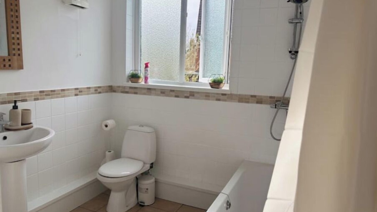Photo of Bathroom in Ashburton