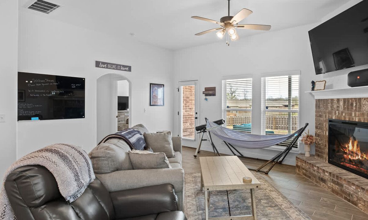 Photo of Livingroom in Highfill