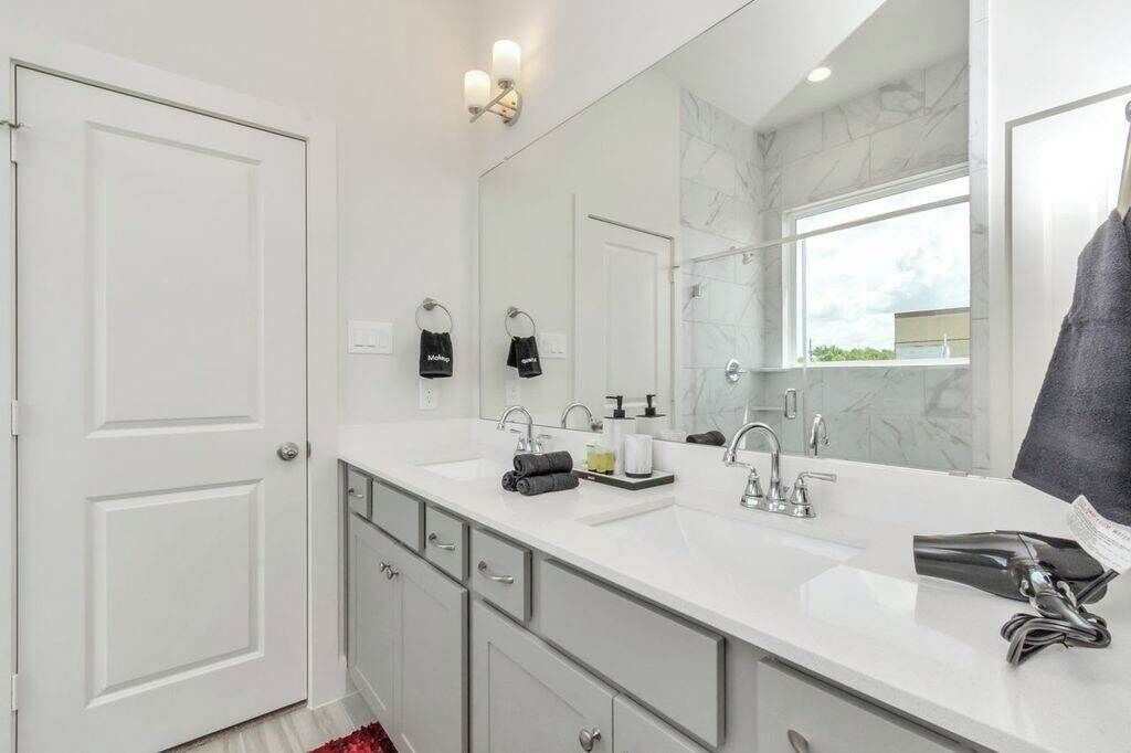 Photo of Bathroom in Riverside Terrace