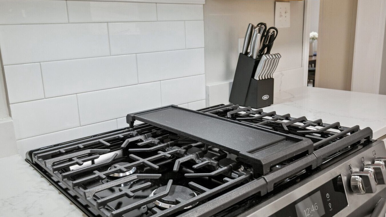 Photo of Kitchen in Russell