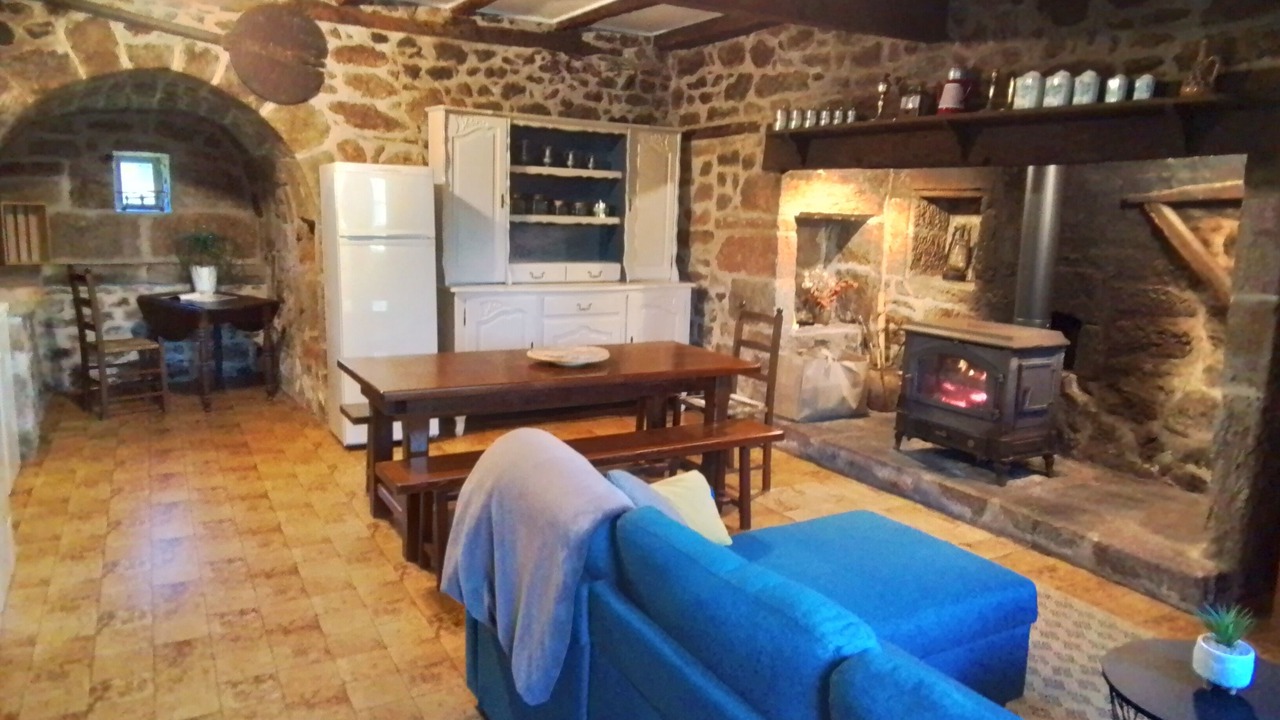 Photo of Livingroom in Marcouyeux (le Jardin)