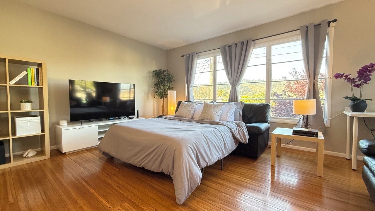 Photo of Bedroom in Richmond Annex