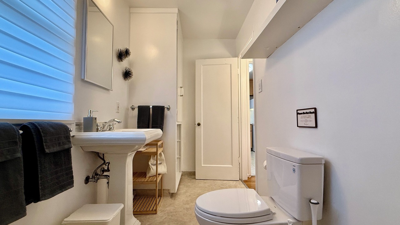 Photo of Bathroom in Richmond Annex